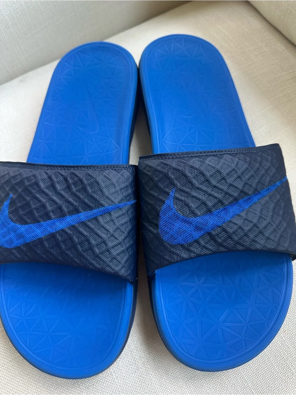 NEW Nike Solarsoft Slide Sandals Men’s Size 14 Blue Black Swoosh Athletic